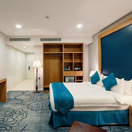 Gulanar Hotel Unaizah Luaran gambar